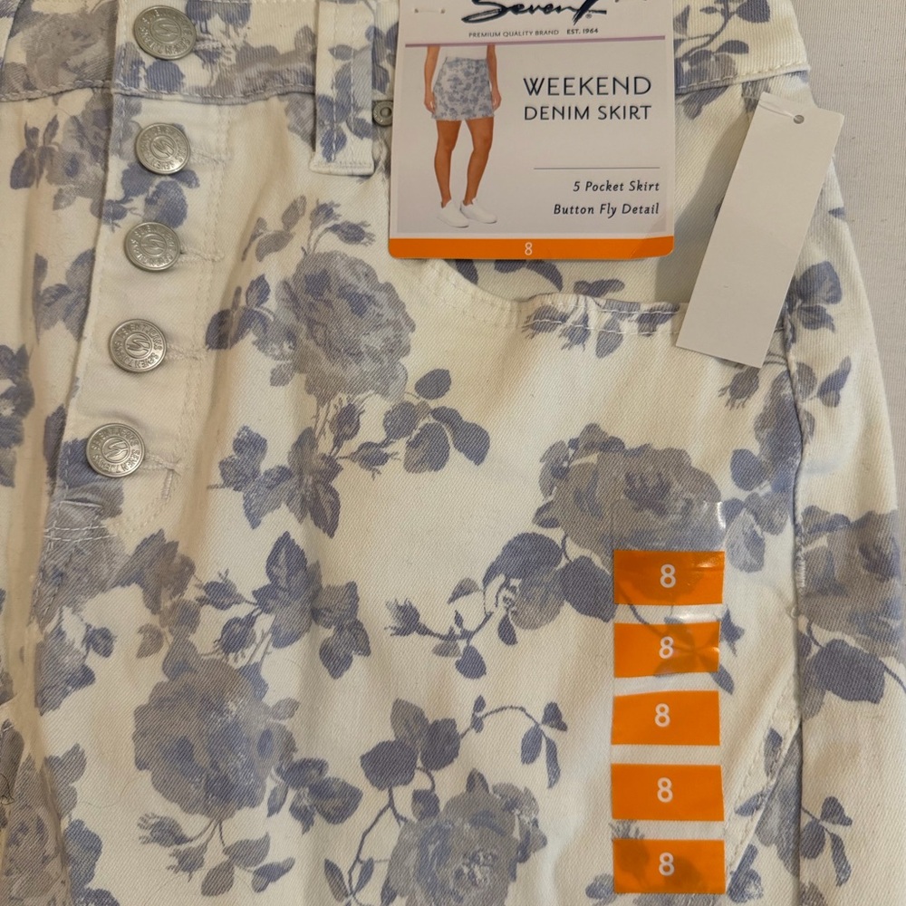 NWT Seven7 White Denim Skirt with Floral Print